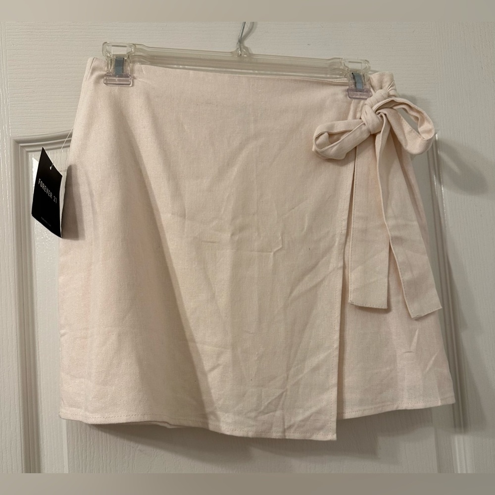 NWT Skirt